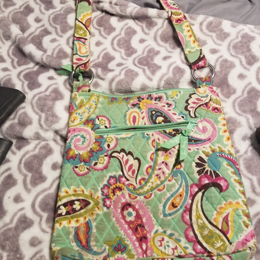Vera Bradley  crossover